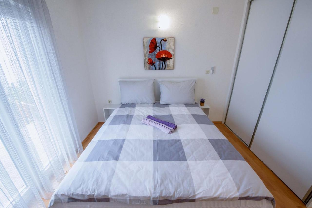 Pension Kathi Brist Exteriör bild